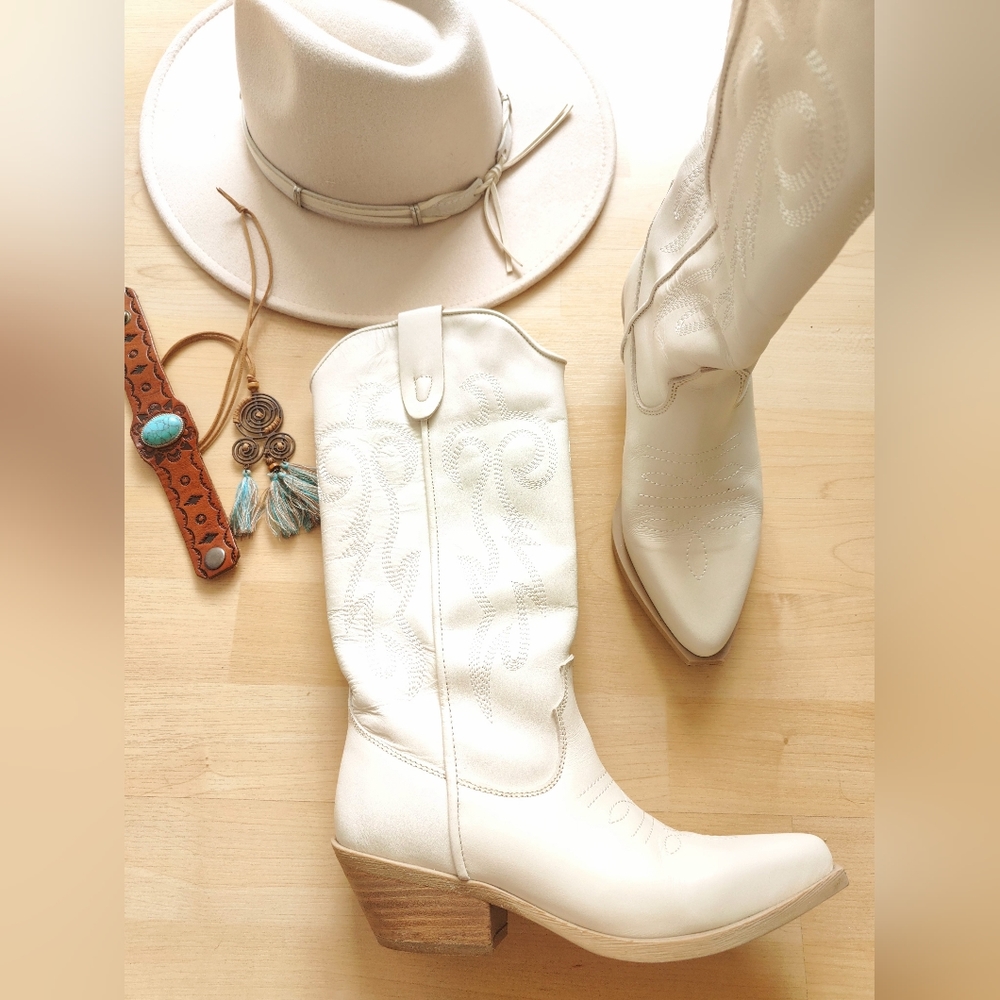 Steve Madden Windie West Cowboy/ Western Boots Size 7